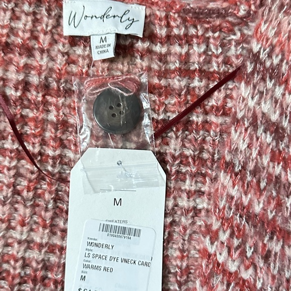 Red and white knitted button up sweater cardigan by wonderly size medium - Picture 5 of 6